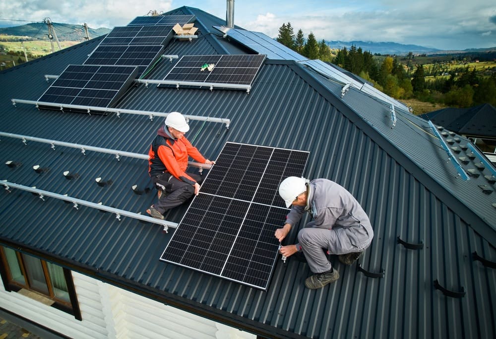 panneaux-solaires-toiture-maison ariege